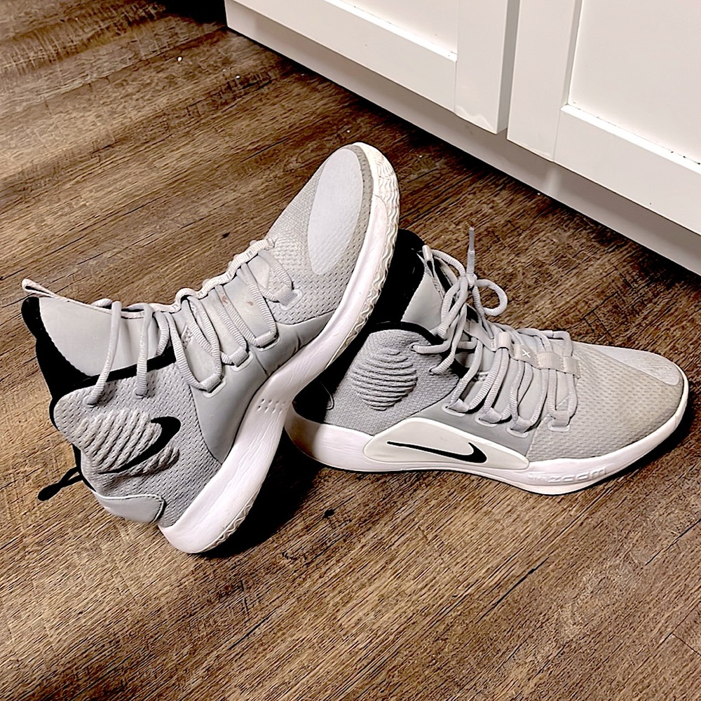 Nike Zoom Hyperdunk X